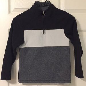 Boys pullover